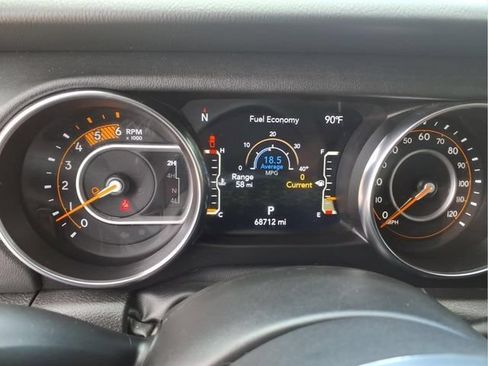 Used 2022 Jeep Gladiator Overland w/ Popular Equipment Package AWD/4WD image 21