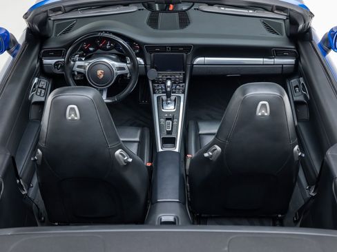 Used 2014 Porsche 911 Carrera image 15