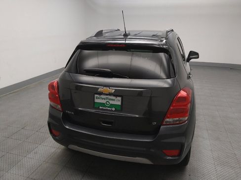 Used 2020 Chevrolet Trax LT w/ Driver Confidence Package FWD image 7