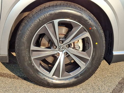 Certified 2023 Lexus RX 350h w/ Accessory Package (2T) AWD/4WD image 9