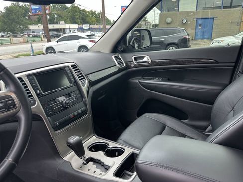 Used 2012 Jeep Grand Cherokee Altitude AWD/4WD image 23