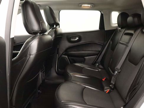 Used 2020 Jeep Compass Latitude image 17