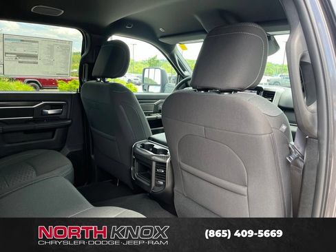 New 2026 RAM 3500 Big Horn AWD/4WD image 24