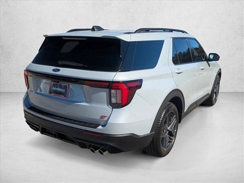 New 2026 Ford Explorer ST w/ Sun And Sound Package image 4
