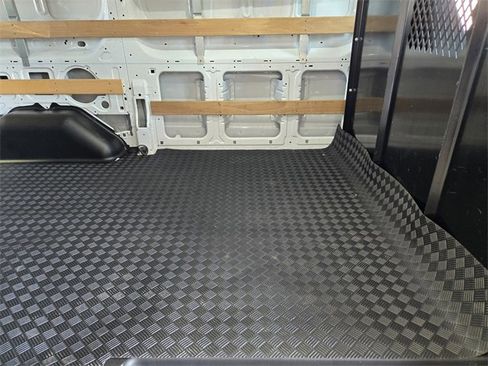 Used 2024 Ford Transit 250 Low Roof w/ Exterior Upgrade Package image 31
