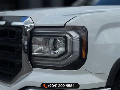 Used 2017 GMC Sierra 1500 2WD Double Cab image 3