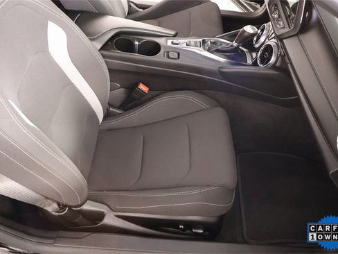 Used 2022 Chevrolet Camaro LT w/ RS Package image 12