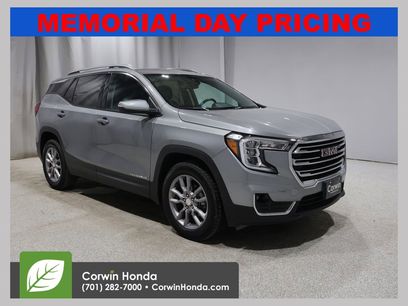 Used 2024 GMC Terrain SLT