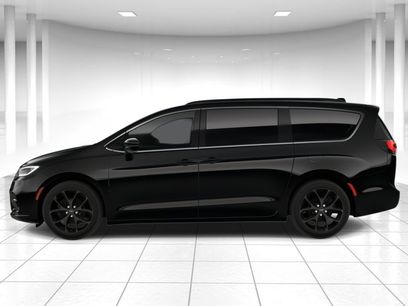 New 2026 Chrysler Pacifica Limited