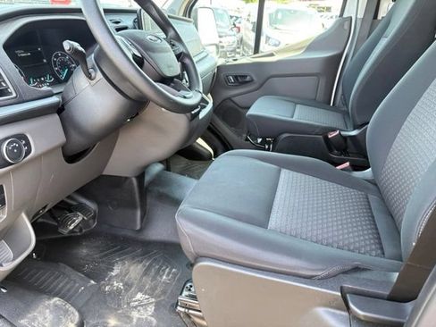 Certified 2025 Ford Transit 250 Low Roof w/ Exterior Upgrade Package RWD image 14