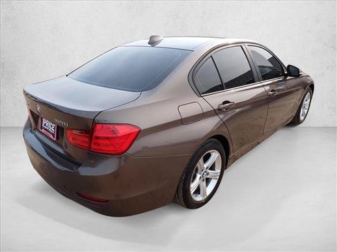 Used 2014 BMW 328i xDrive Sedan AWD/4WD image 4