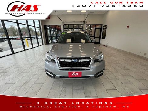 Used 2018 Subaru Forester 2.5i Limited AWD/4WD image 9