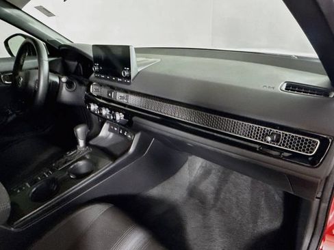 Used 2025 Honda Civic Sport image 34