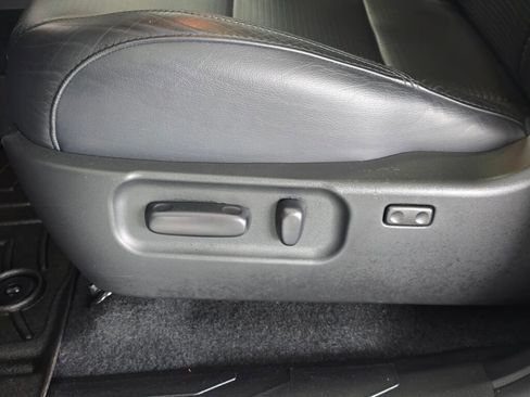 Used 2023 Toyota Tacoma TRD Off-Road w/ TRD Premium Off Road Package image 23