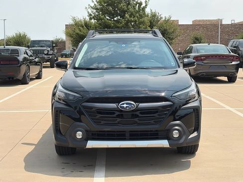 Used 2023 Subaru Outback Limited AWD/4WD image 2