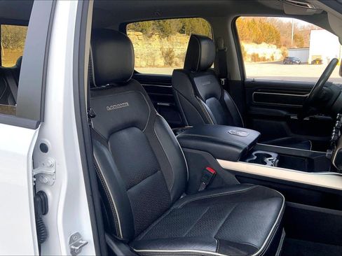 Used 2022 RAM 1500 Laramie image 7