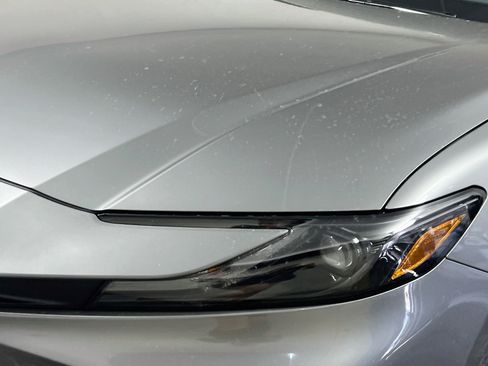 Used 2026 Toyota Camry SE FWD image 11
