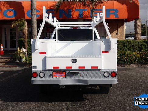 Used 2023 Ford F250 XL w/ Snow Plow/Camper Package image 7