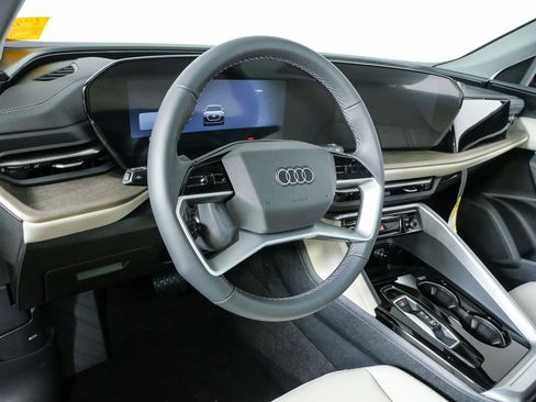 New 2026 Audi Q5 Premium AWD/4WD image 4