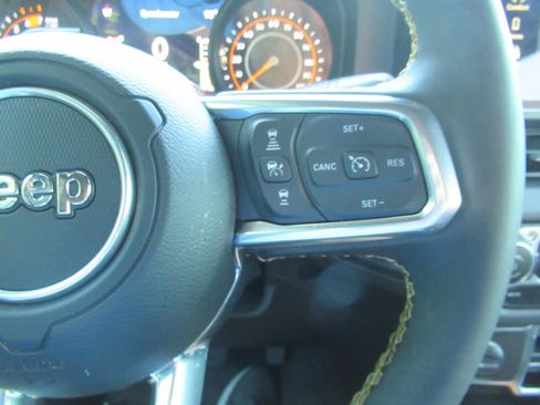 Used 2024 Jeep Wrangler Unlimited Sahara w/ Safety Group AWD/4WD image 25