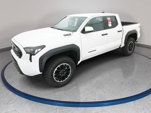 New 2025 Toyota Tacoma TRD Off-Road AWD/4WD image 1