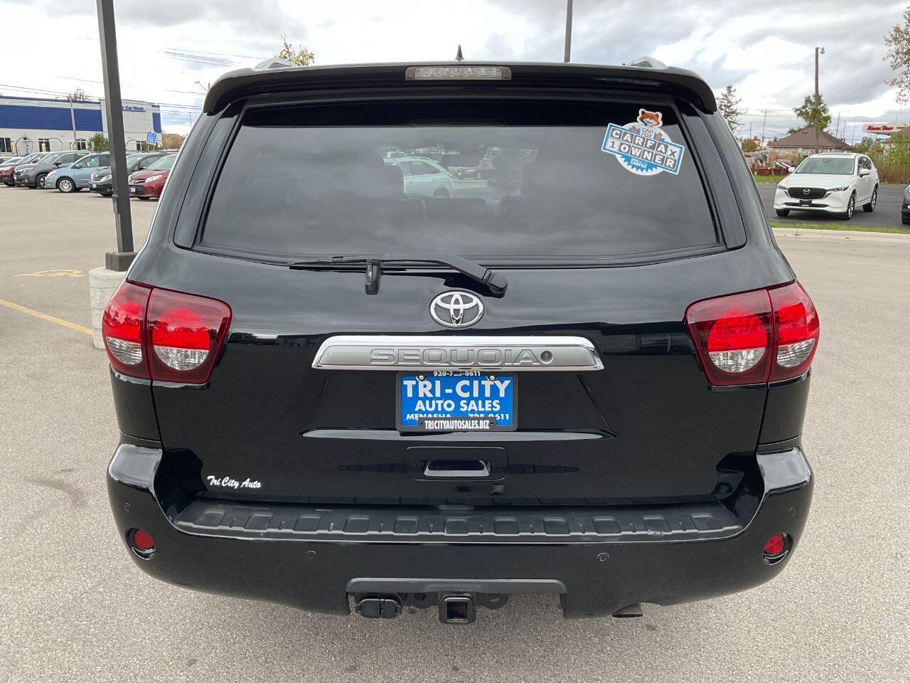 Used 2018 Toyota Sequoia Limited w/ Safety & Convenience Package AWD/4WD image 6