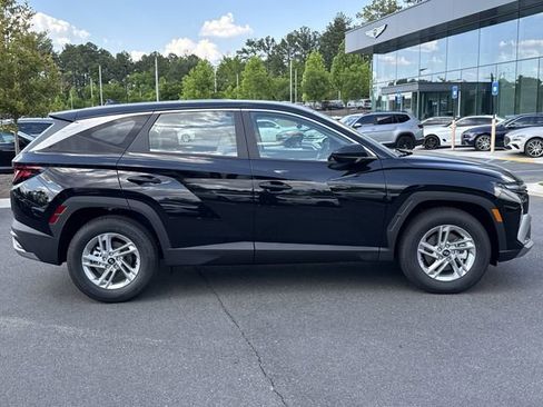 New 2026 Hyundai Tucson SE FWD image 8