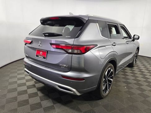 Used 2023 Mitsubishi Outlander SEL AWD/4WD image 8