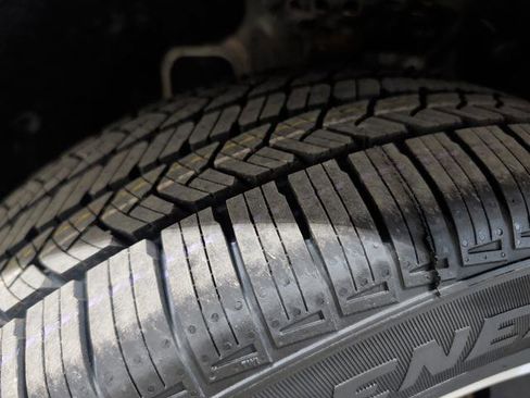 Used 2020 Hyundai Santa Fe Limited image 40