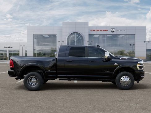 New 2026 RAM 3500 Longhorn AWD/4WD image 21