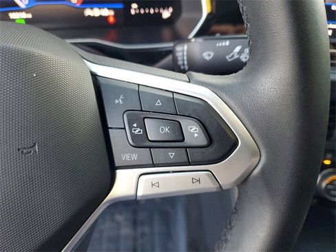 Certified 2024 Volkswagen Jetta SE image 21