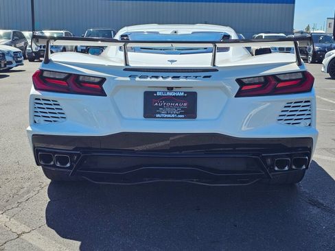 Used 2020 Chevrolet Corvette Stingray Preferred Cpe w/ 2LT Preferred Equipment Group RWD image 4
