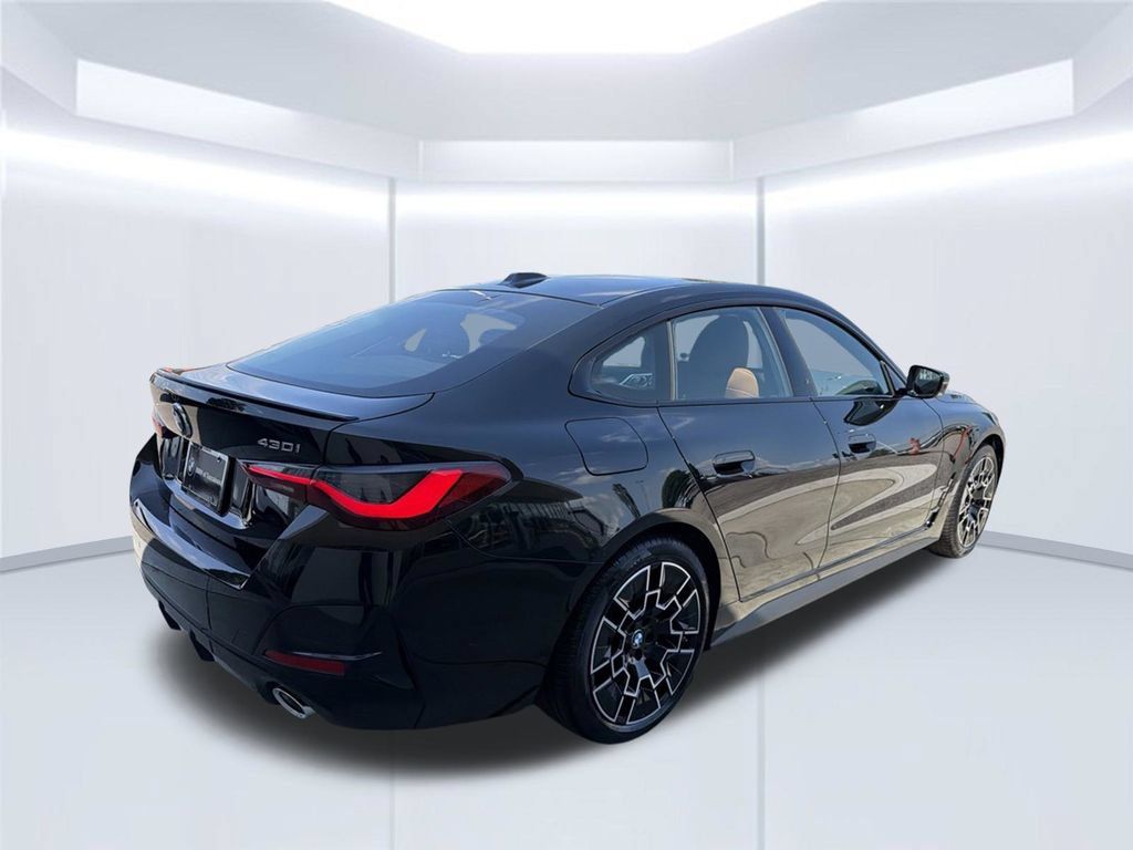 New 2026 BMW 430i w/ M Sport Package RWD image 6