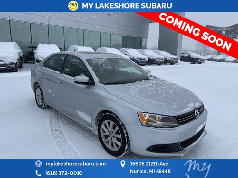 Used 2014 Volkswagen Jetta SE image 1
