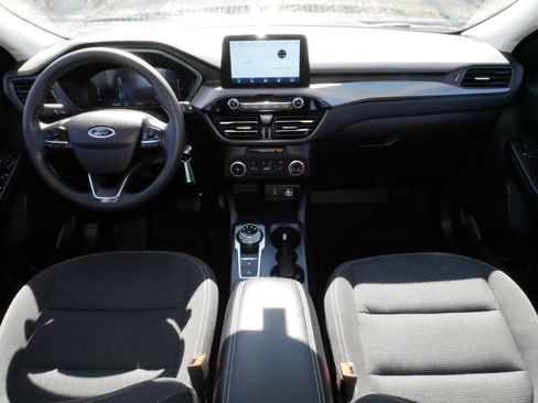 Used 2023 Ford Escape AWD image 10