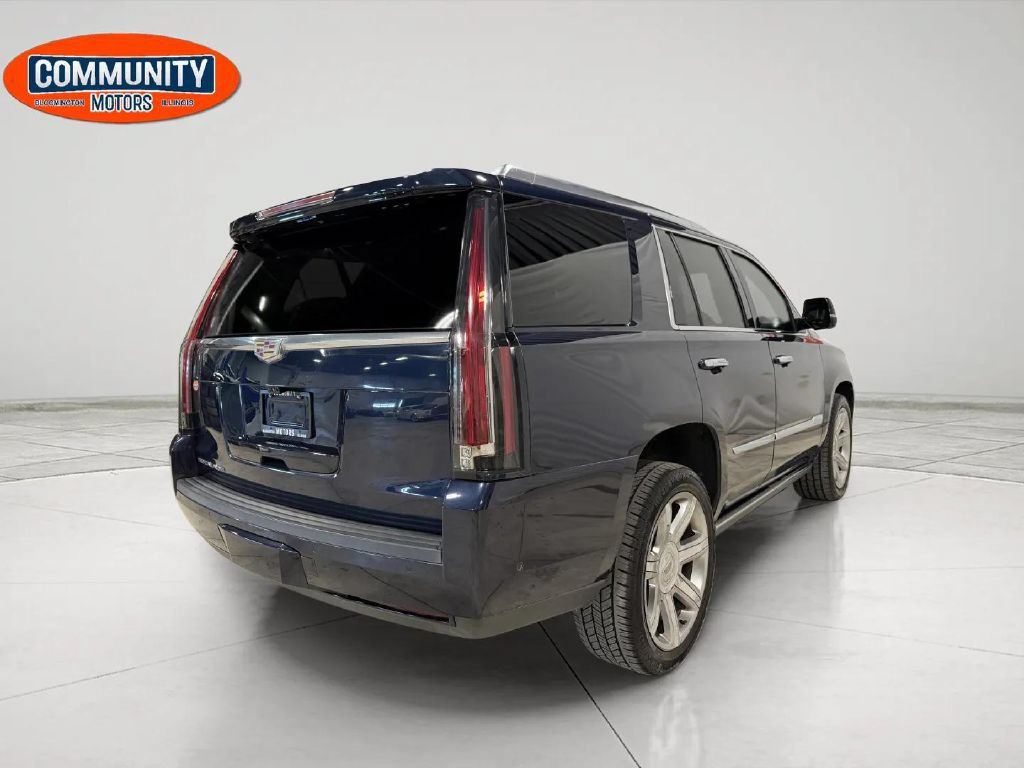 Used 2018 Cadillac Escalade Premium Luxury AWD/4WD image 7