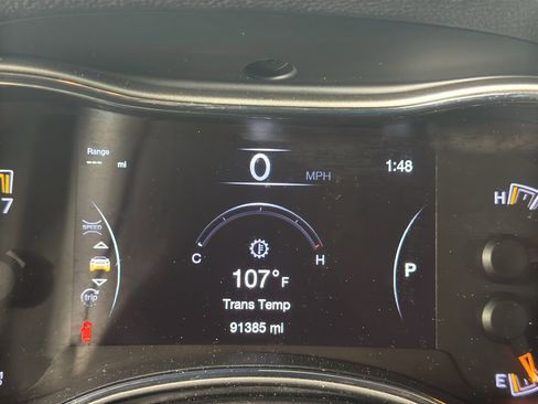 Used 2018 Jeep Grand Cherokee Altitude image 24