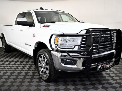 Used 2022 RAM 3500 Limited image 4