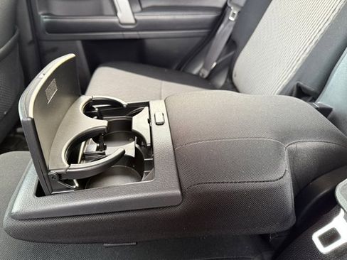 Used 2016 Toyota 4Runner SR5 image 35