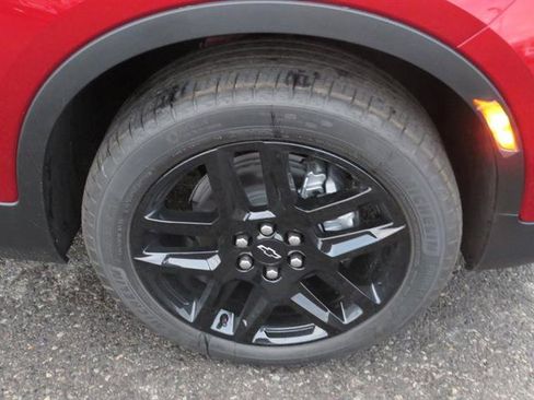 New 2026 Chevrolet Blazer LT image 9