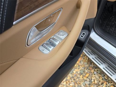 New 2026 Mercedes-Benz GLE 450 4MATIC image 18