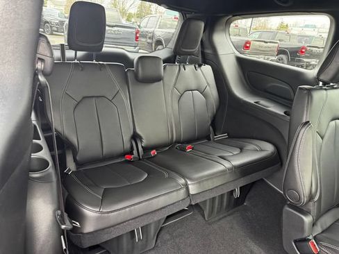 New 2026 Chrysler Voyager LX FWD image 16