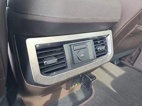Used 2025 Ford F450 King Ranch w/ FX4 Off-Road Package image 13