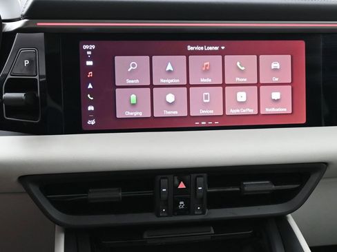 Used 2024 Porsche Macan 4 Electric image 12