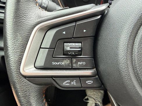 Used 2018 Subaru Crosstrek 2.0i Premium AWD/4WD image 17