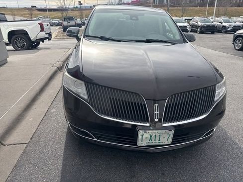 Used 2014 Lincoln MKT AWD w/ Equipment Group 201A image 2