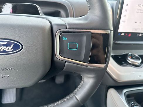 Certified 2025 Ford Expedition Max Active image 33