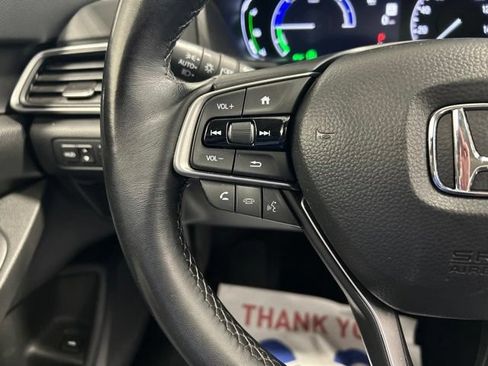 Certified 2022 Honda Accord Touring image 27