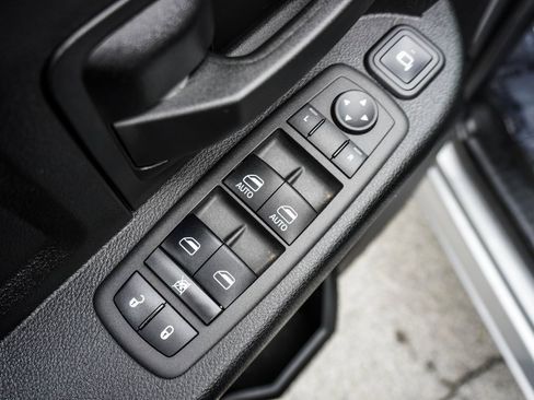 Used 2023 RAM 3500 Tradesman image 19