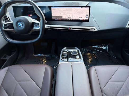 Certified 2024 BMW iX xDrive50 w/ Sport Package AWD/4WD image 15